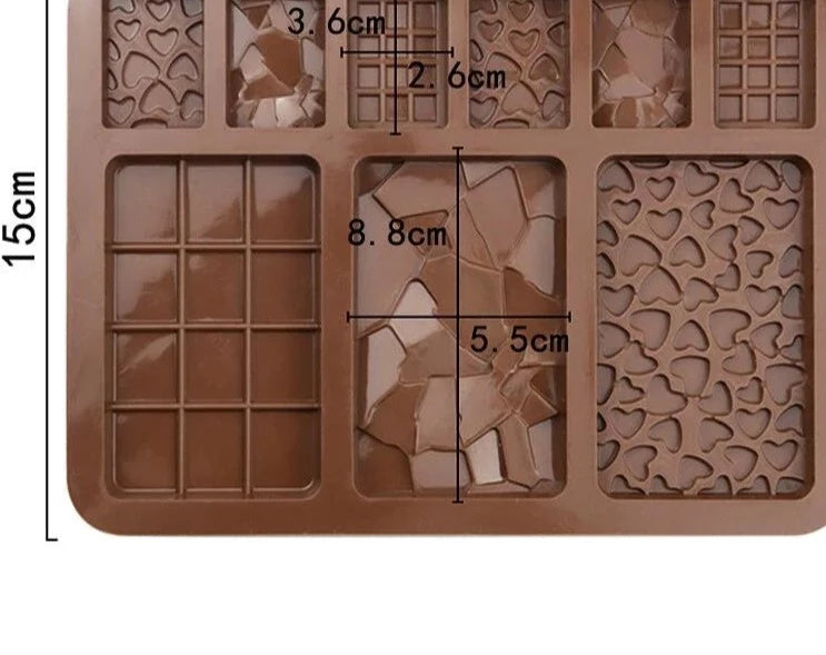 Silicone Chocolate Mold DIY Baking Accessory - Mounteen in 2023  Silicone  chocolate molds, Candy bar molds, Cake decorating with fondant